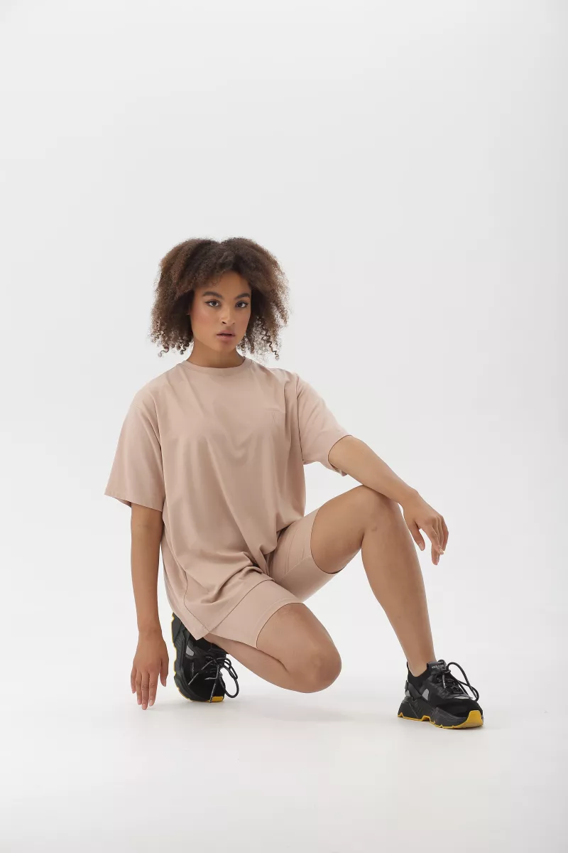 Футболка oversize беж